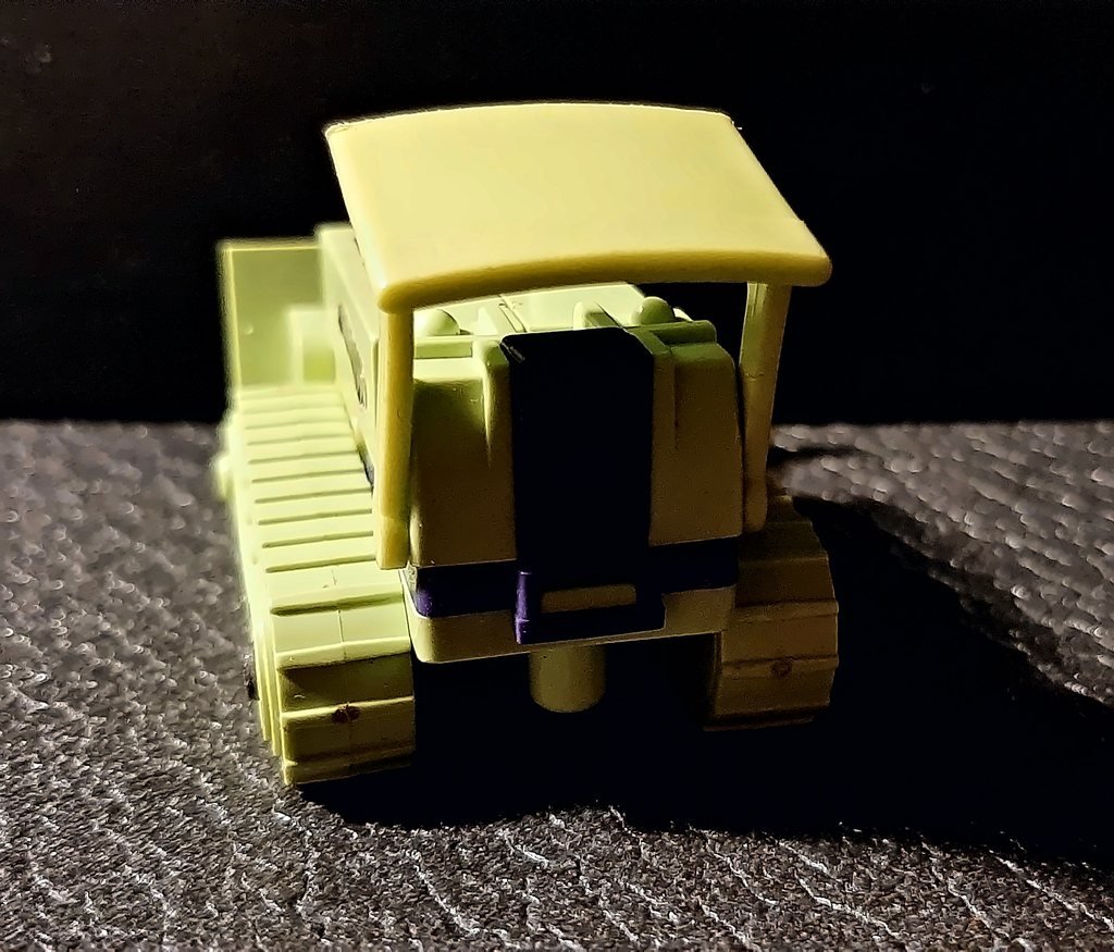 Il bulldozer visto da dietro